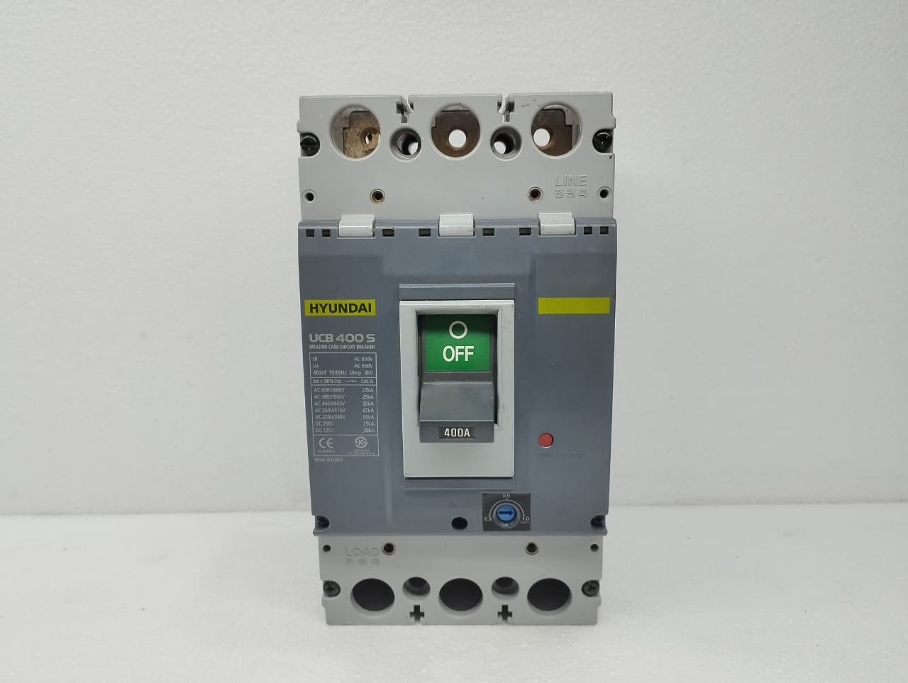 UCB 400S Hyundai Circuit Breaker 3P 400A 690V New 1PC