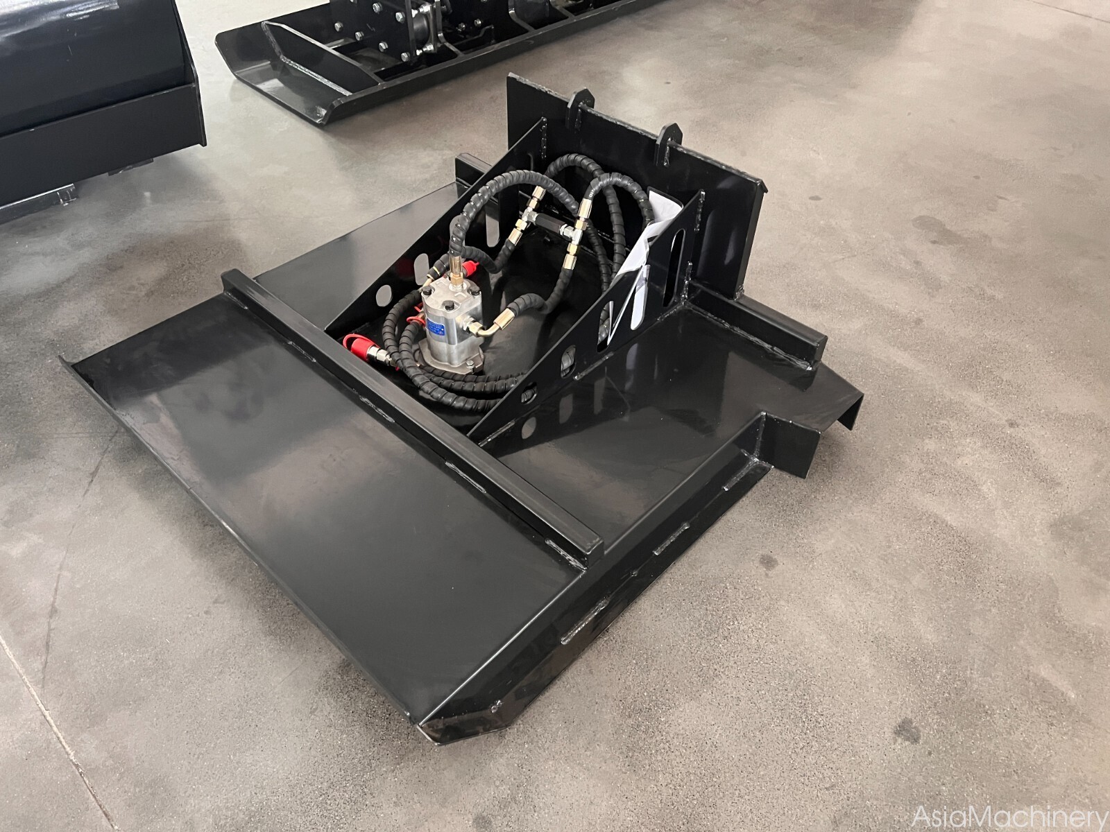 Agrotk 35in Mini Brush Cutter Mower For CRT23/LRT23 Skid Steer Loader Attachment