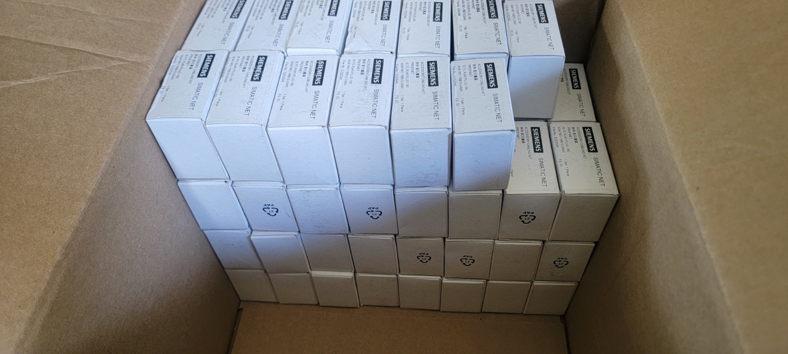 Siemens 6GK1901-1BB10-2AA0 Industrial Ethernet FastConnect RJ45 Plug – Silver