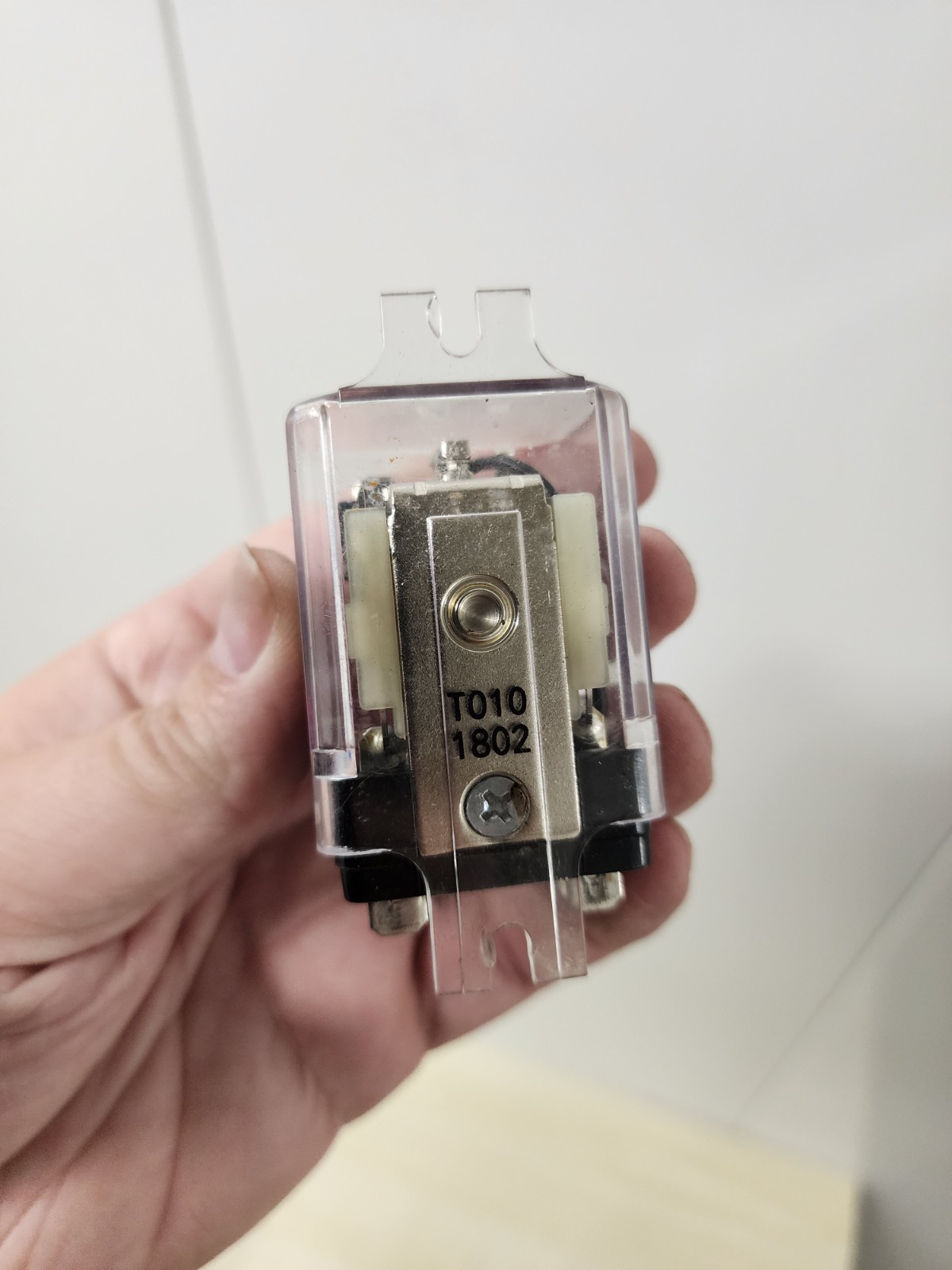 TE relay KUP-5A5JF-24 KU-90485 Power Relay 24VAC 120/240VAC 5A