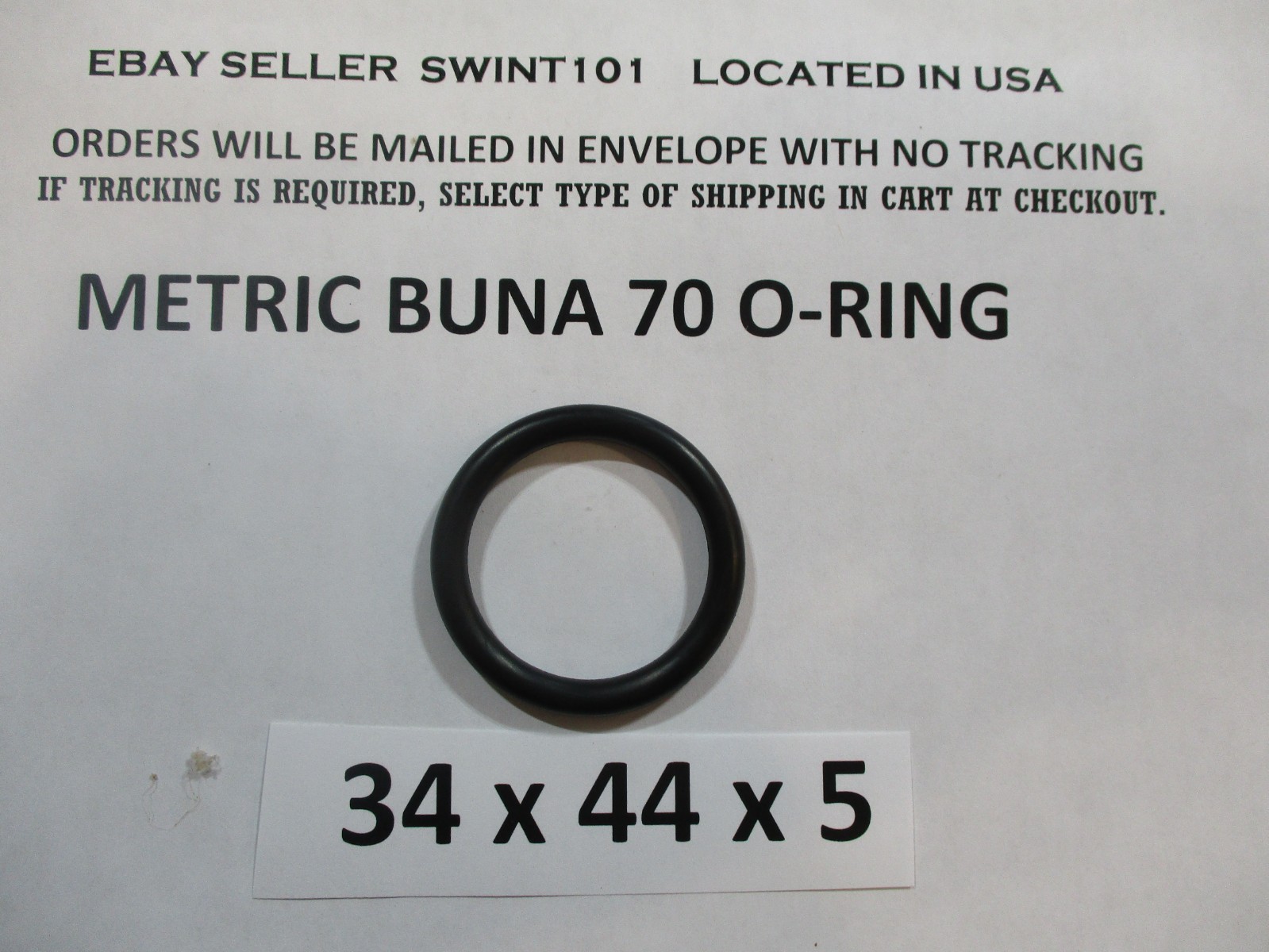 34mm ID x 44mm OD x 5mm thick O-ring. Buna-70. Quan 1.