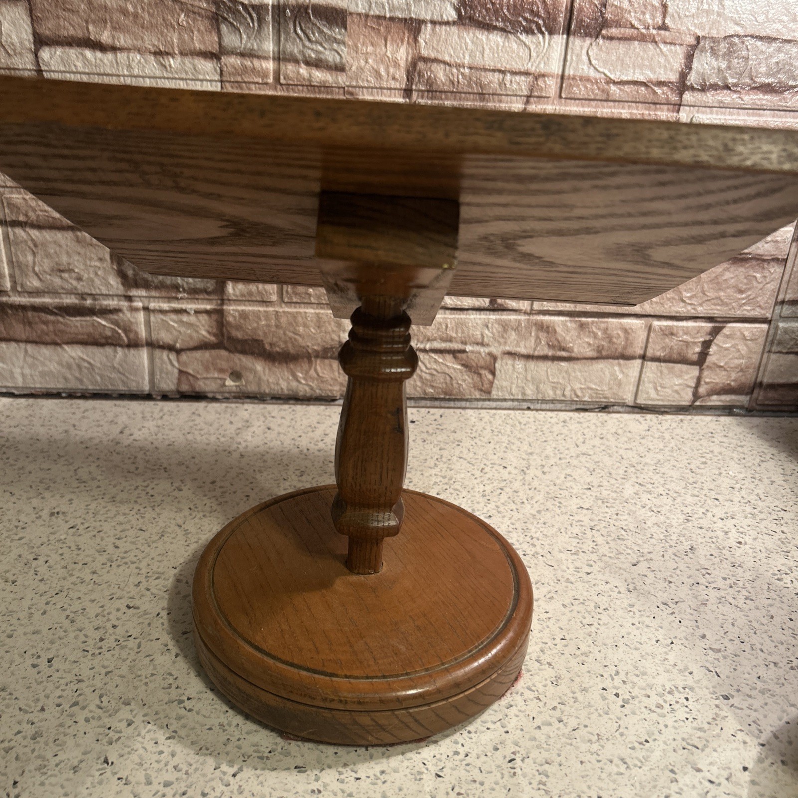 Vintage Handcraft Rustic Grain-Wood Podium Lectern Easel Table Desk Top Portable