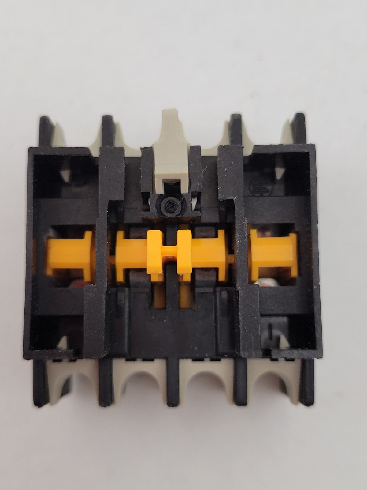 Telemecanique LA1DN22 Contact Block 35mm DIN Rail Mount 10 Amp 690V AC