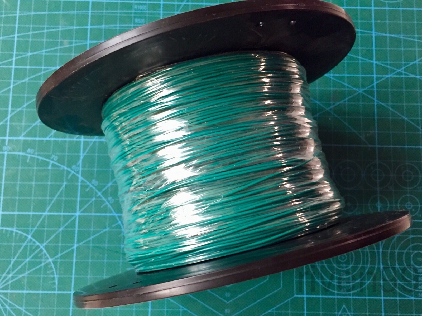 PRO POWER 28AWG UL1007 1C Hook-up Wire, 80C, 300V, GREEN, 305m, 1000ft Spool