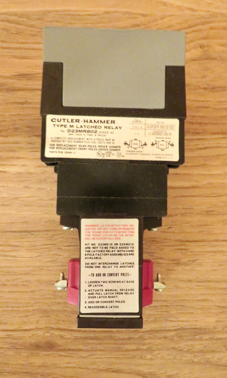 Cutler Hammer Relay Type M With Latch D23MR602A 300 Volt AC COIL 120 V 60 HZ NOS
