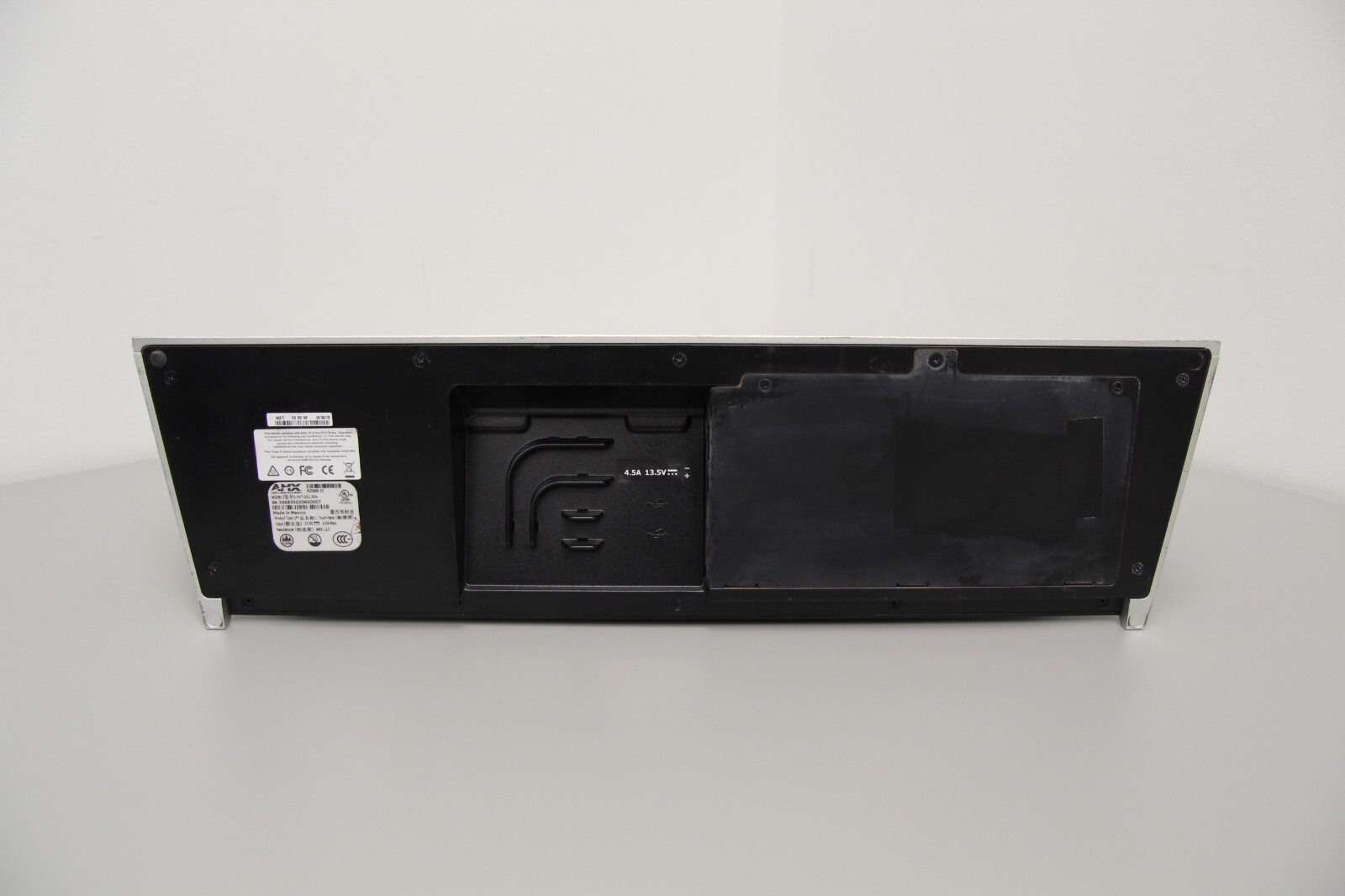 AMX MXT-2001-PAN Modero X Series G5 20″ Tabletop Touch Panel Display