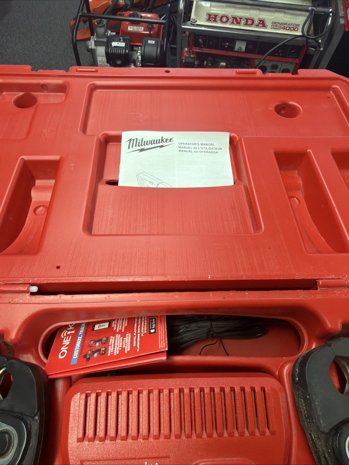 Milwaukee 2473-20 Force Logic M12 Press Pressing Crimp 2 Batteries
