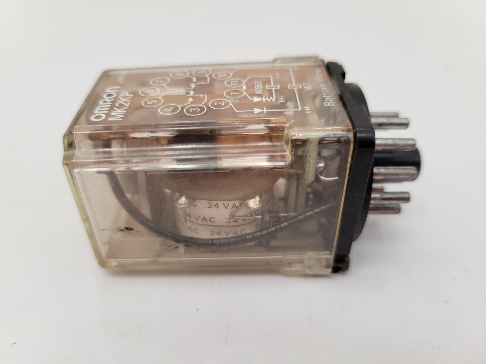Omron MK2KP Intermediate Relay Plug-in Mount 5A 250VAC DPDT Coil 24VAC 11-Pin