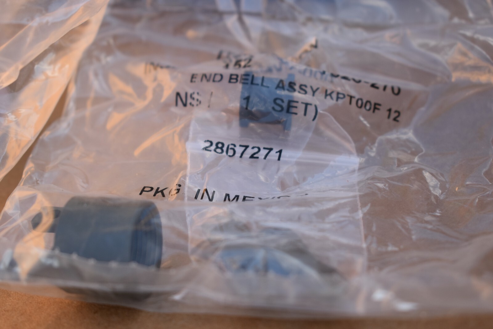 ITT Cannon MS3126F12-10S Military Connector 10 Pin connector 5935-00-731-0139