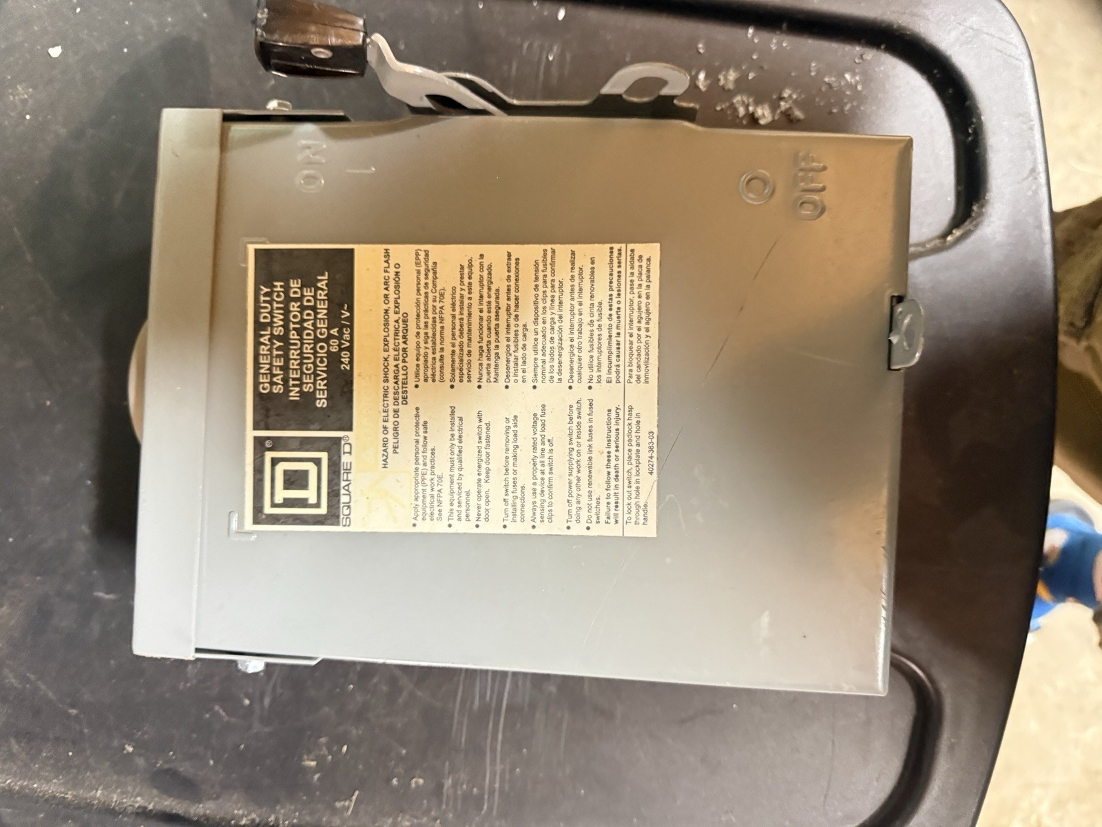 Square D DU222RB Safety Switch Disconnect 60A 201-250V AC DPST Enclosed