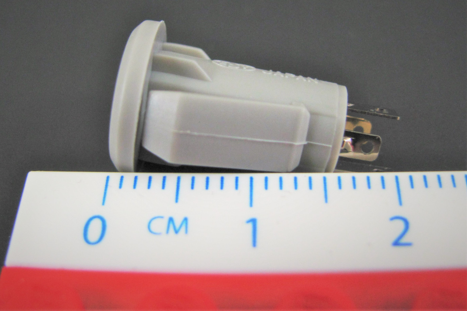 3.5mm Cellphone TRRS Mini Plug 4 Cond Jack – Snap-In Panel Mount PHIL 70-539B