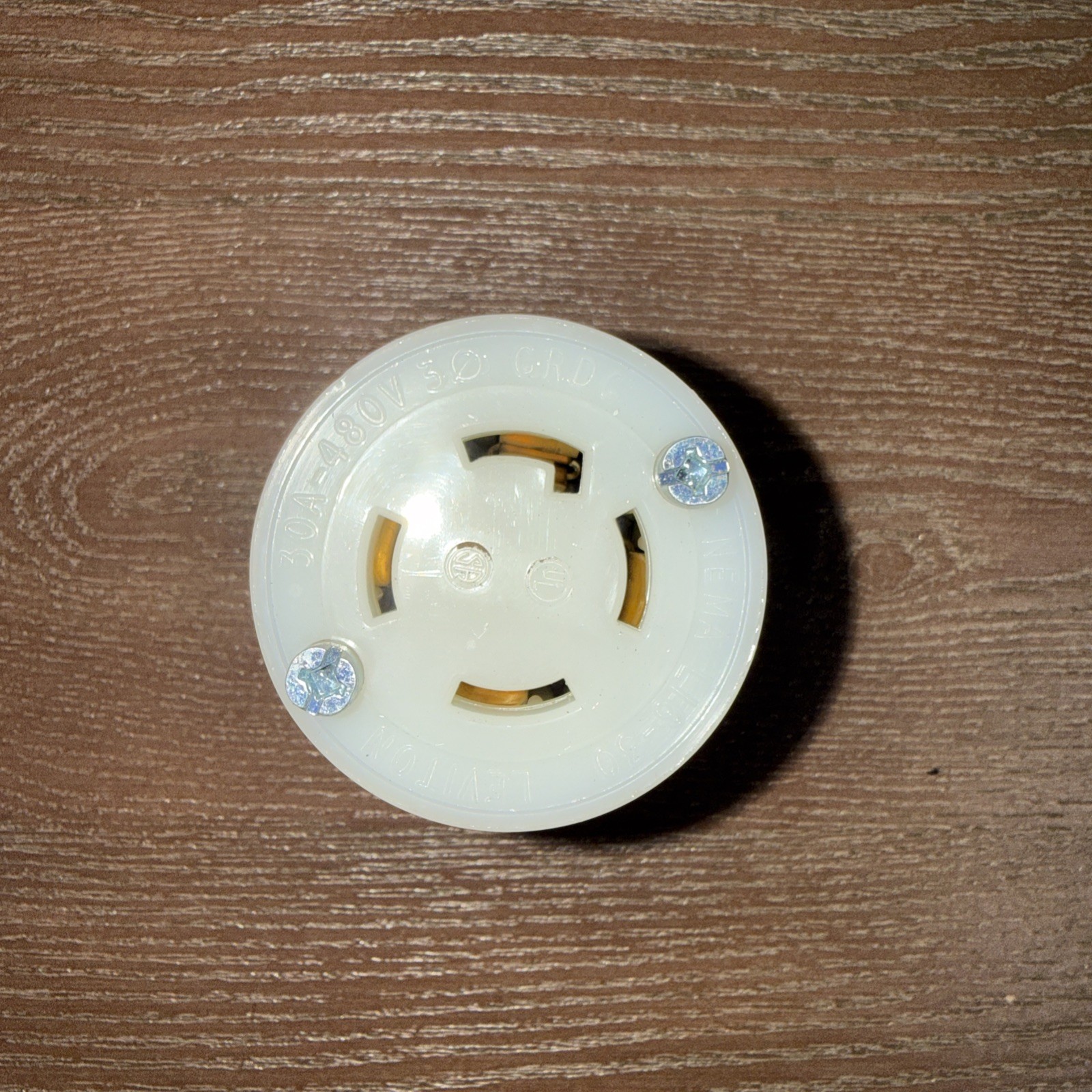 Hubbell Hbl2733 30A Twist-Lock Connector 3P 4W 480Vac L16-30R New No Box