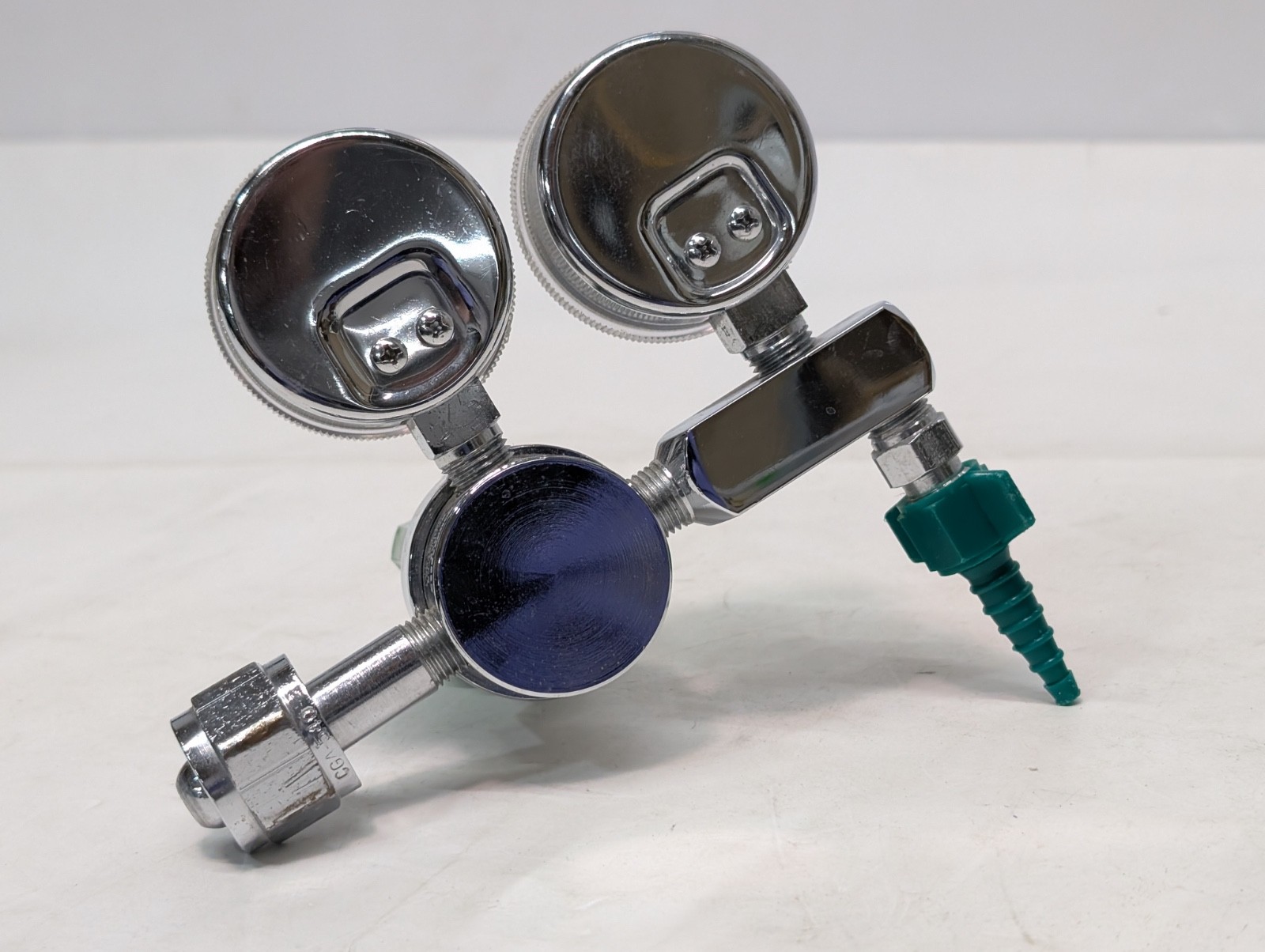 Hudson Model 2640 Medical Oxygen Pressure Regulator, Individual Item