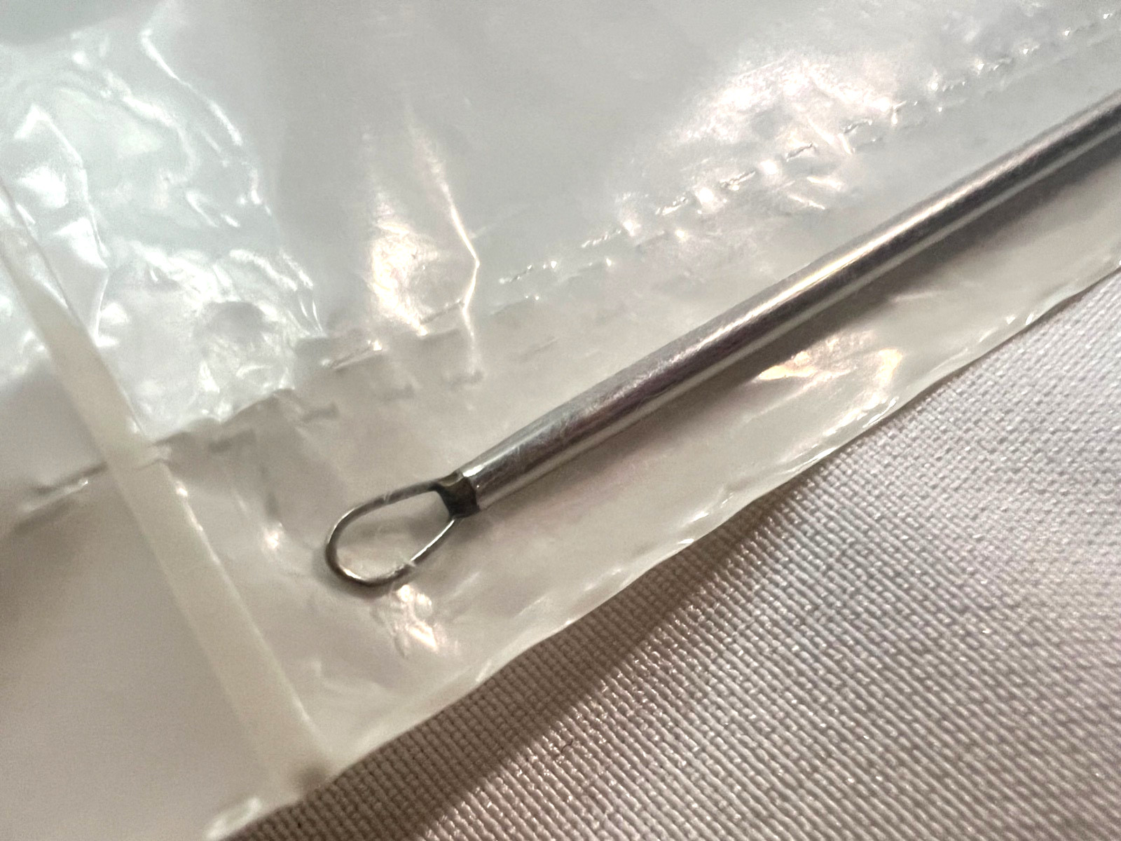 Bausch & Lomb Storz N0410 1 Billeau Ear Loop 2mm X 3mm Small 6.3″ Length