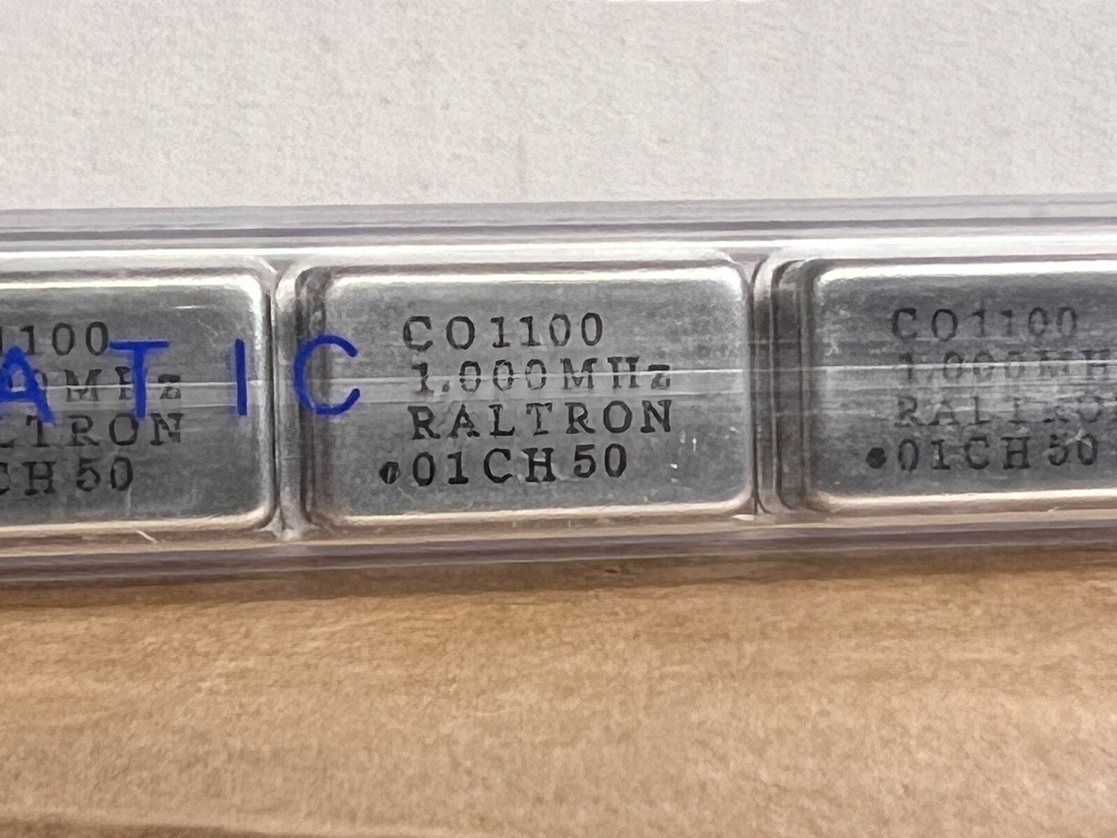 Raltron CO1100 1 MHz Crystal Oscillator in Anti-Static Sleeve