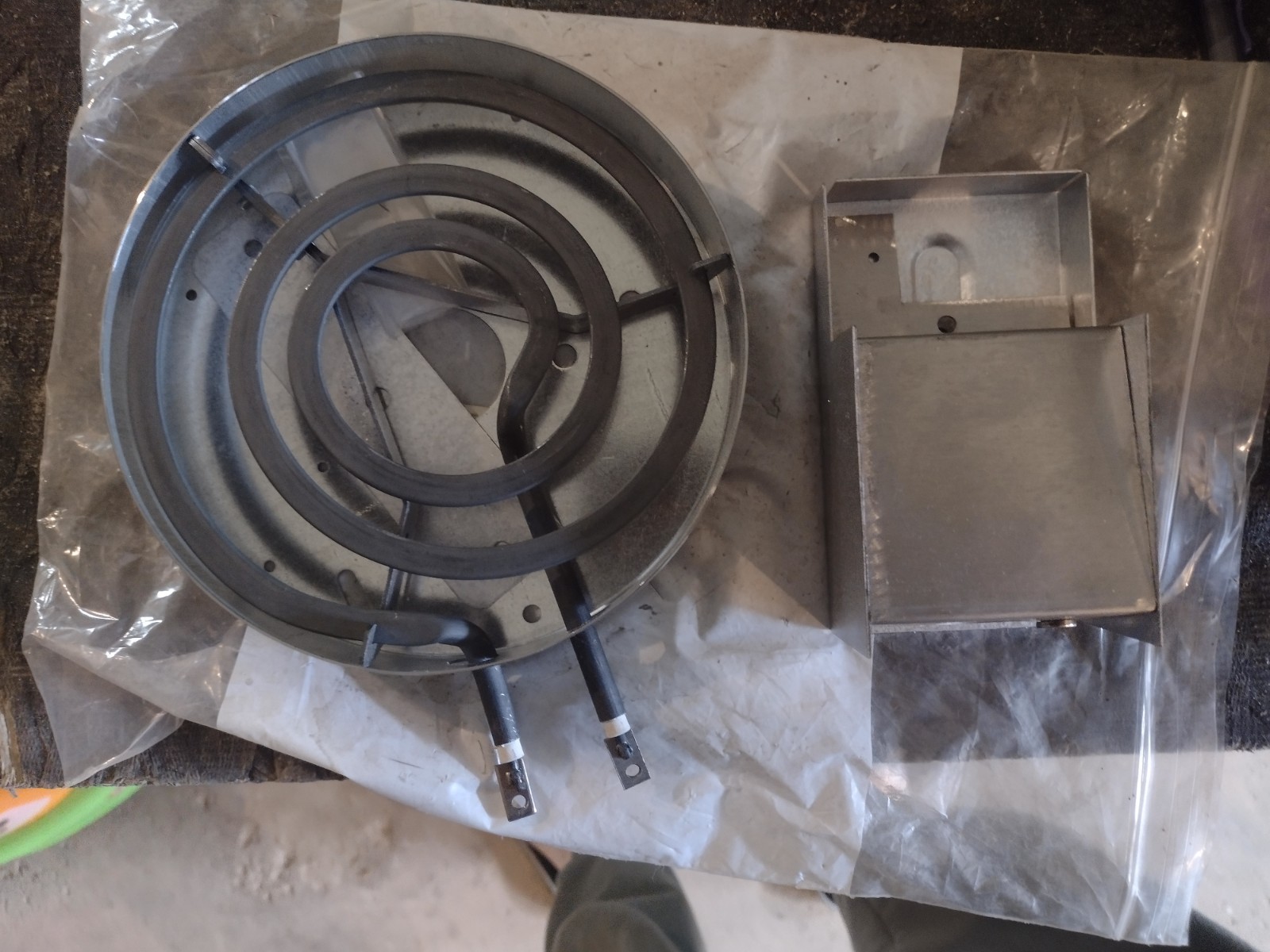34-1500 WARMER ELEMENT ASSY 120V/1450W