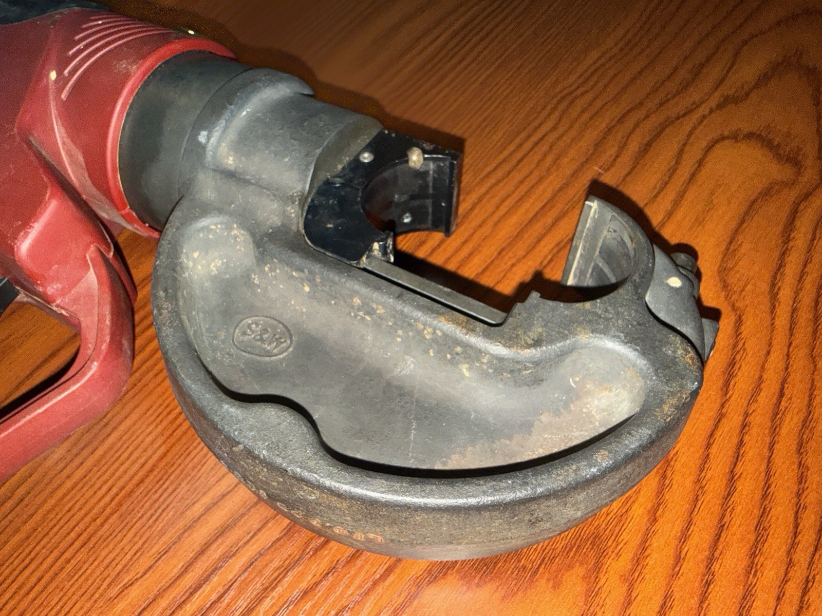 Burndy Patriot 750 Series Hydraulic Crimper Tool PAT750LI w/2 Batt and Charger
