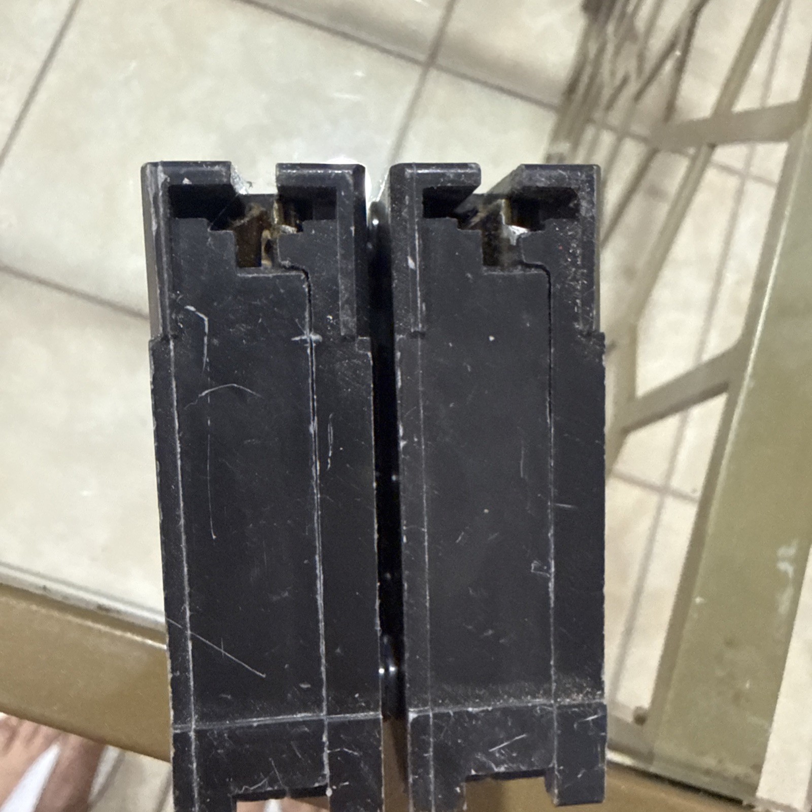 EATON BAB2030 2-P 30A 240V BOLT ON CIRCUIT BREAKER