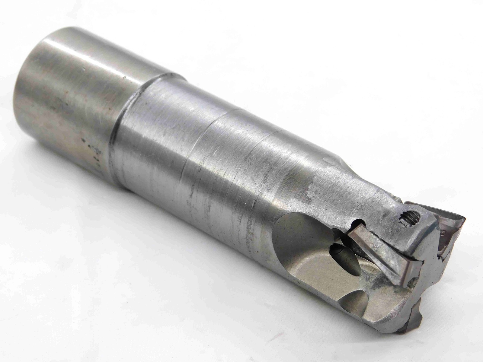 1 1/4 DIA. 4 1/2 OAL COOLANT THRU INDEXABLE END MILL 1 1/4 SHANK 3 FLUTE 1.25