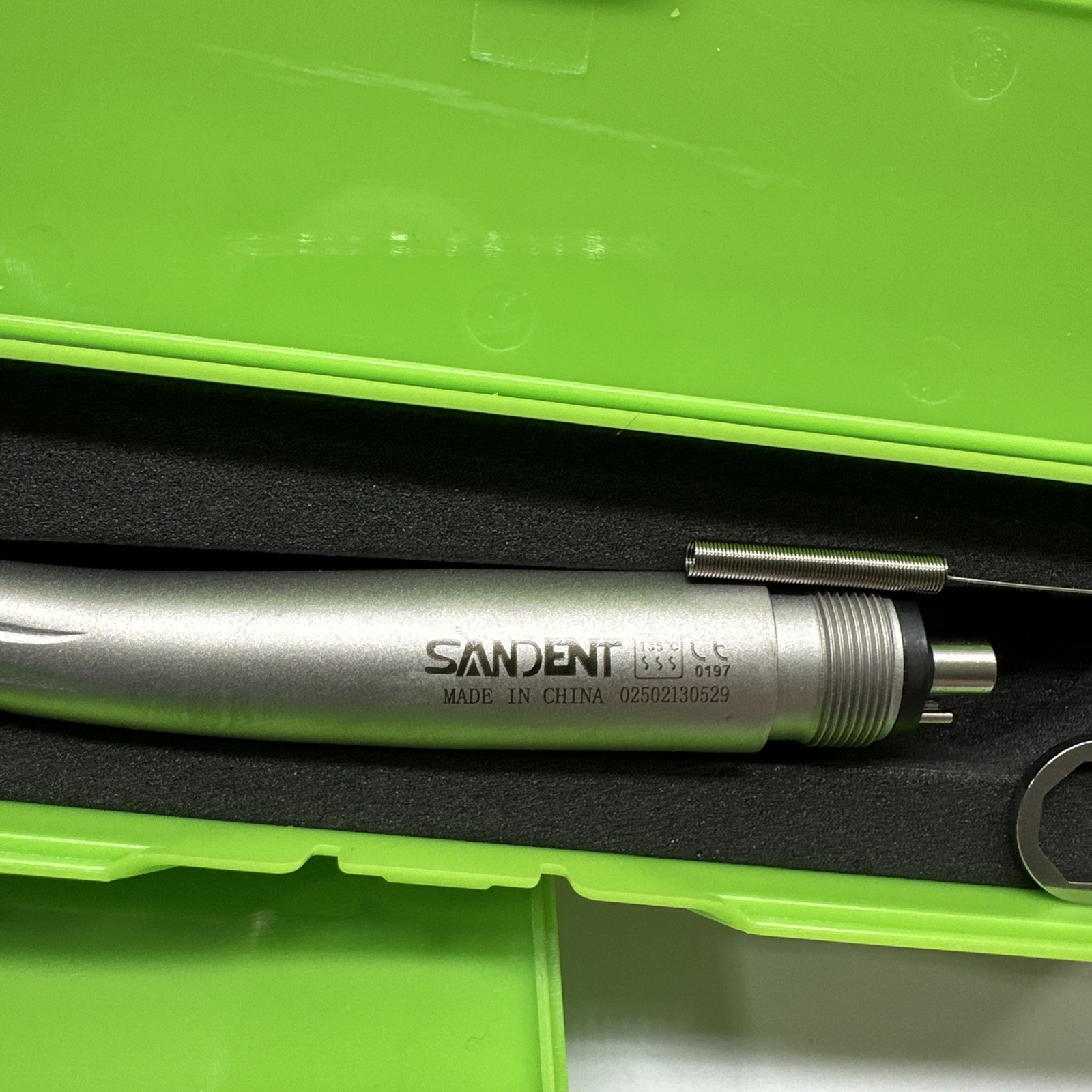 SANDENT NSK Style Dental High Speed Handpiece Push Button Turbine 2Hole 4Hole M4