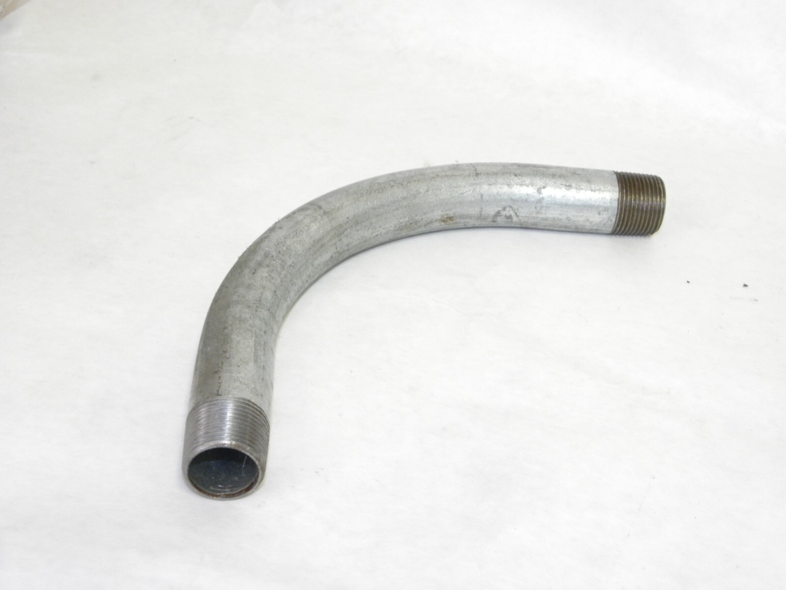Rigid Metal Conduit RMC Elbow, 90-Degree Sweep, 3/4-In. Threaded, Galvanized