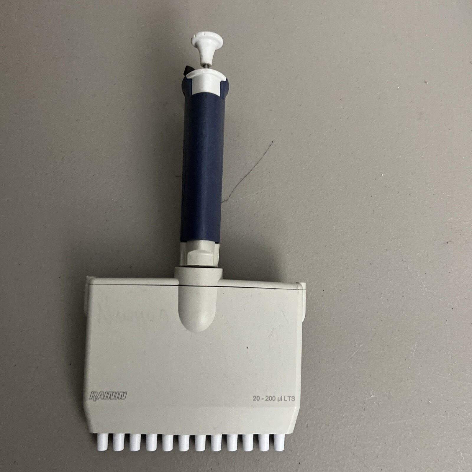 NICE Rainin Pipet-Lite 12 Channel Multichannel L200 Pipette LTS Pipetman
