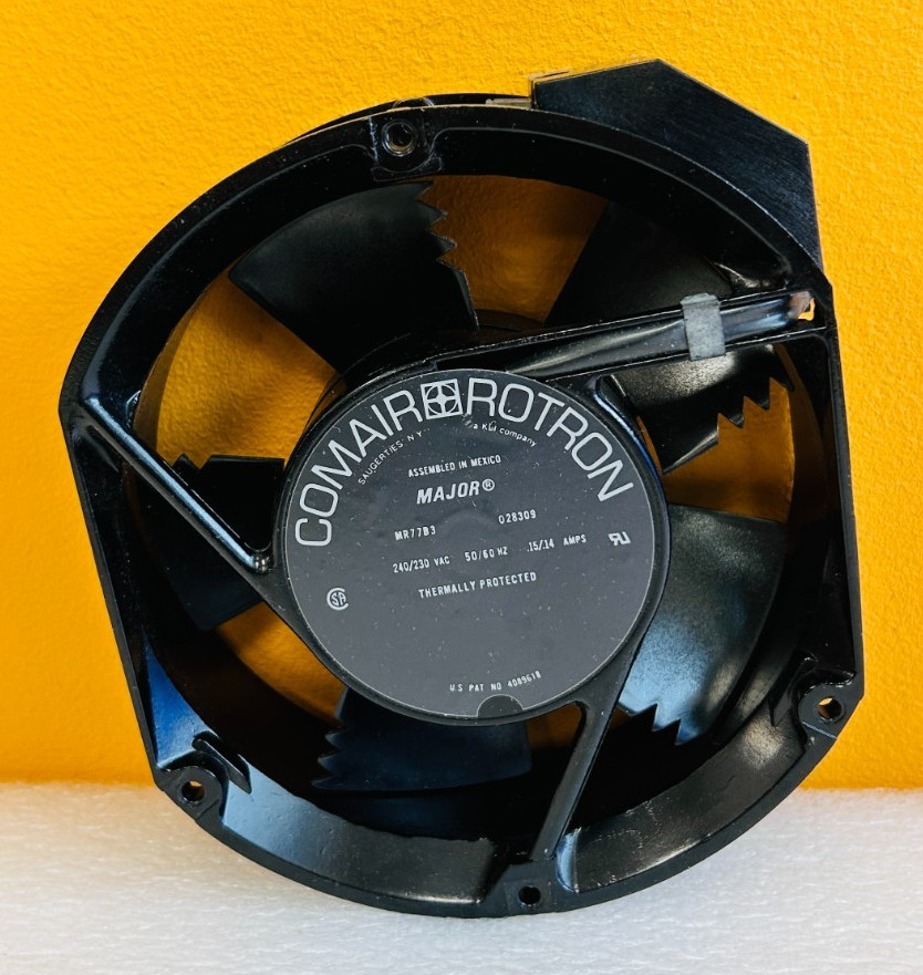 Comair Rotron MR77B3, 3400 RPM, 231 CFM, 56.6 dBA, 240/230 VAC, Axial Fan. New!
