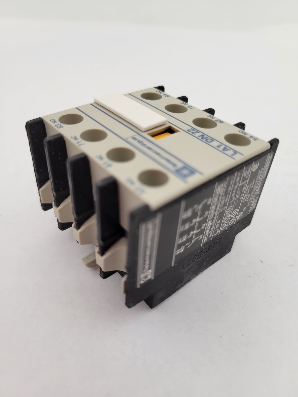 Telemecanique LA1DN22 Contact Block 35mm DIN Rail Mount 10 Amp 690V AC
