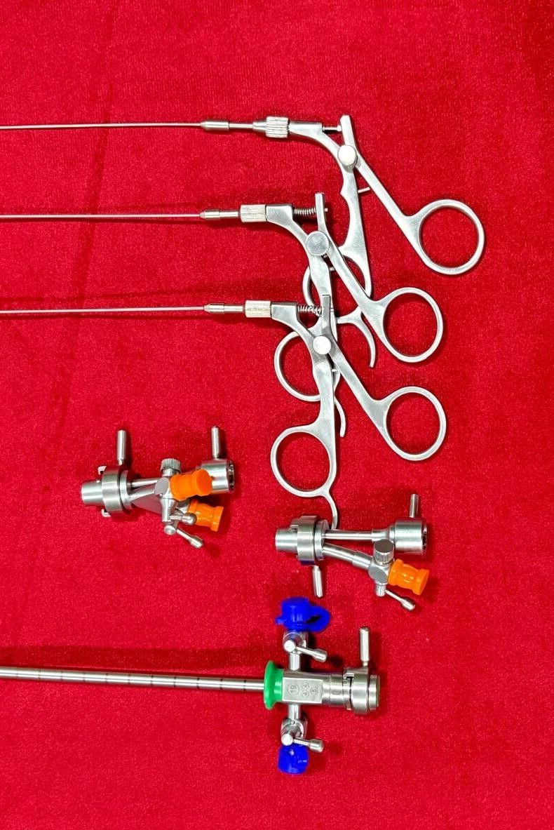 Hysteroscopy Cystoscopy Surgery Set 19FR with Semi Rigid Graspers 5FR Reusable