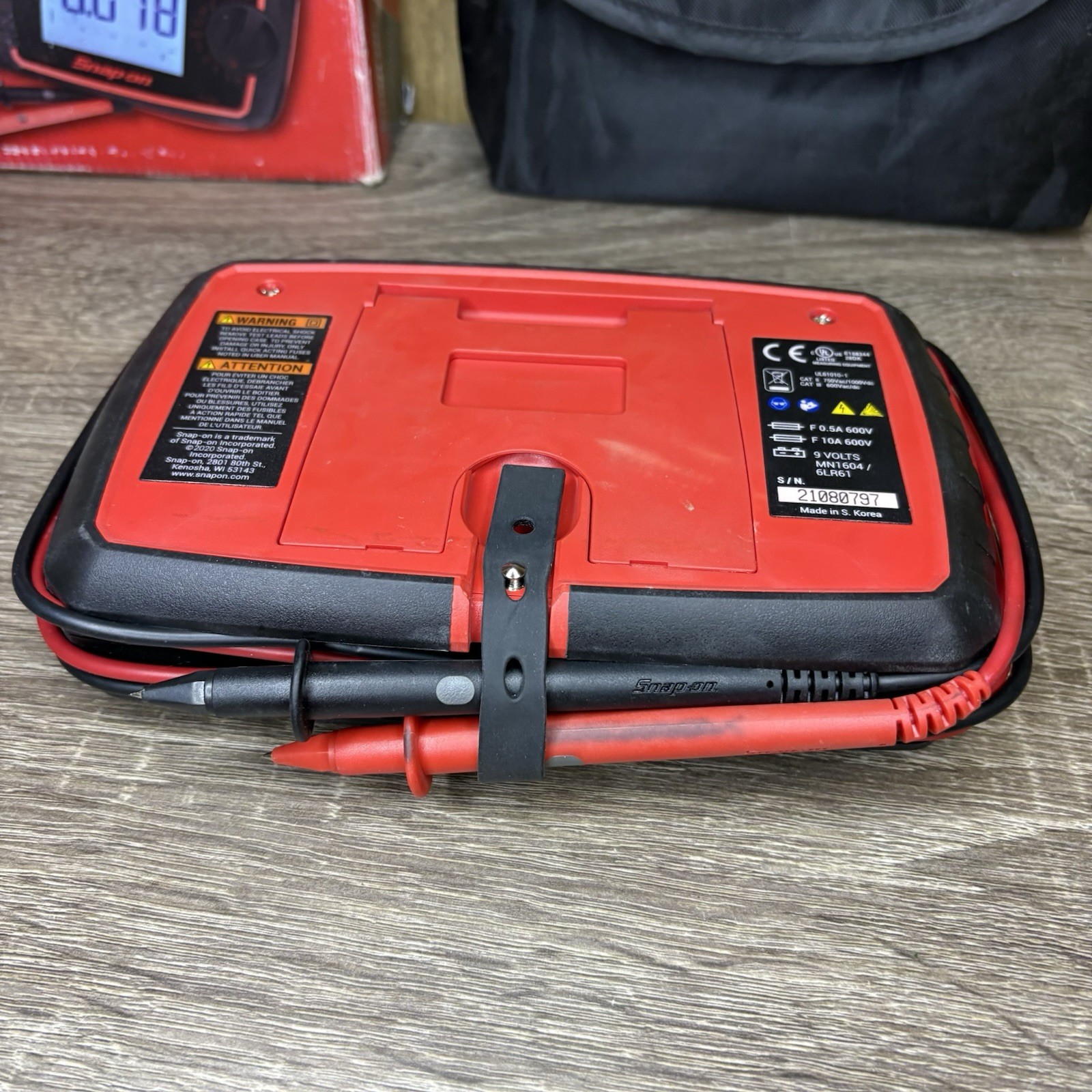 Snap On EEDM504F Basic TRMS Digital Multimeter with Leads & Pouch – 13978