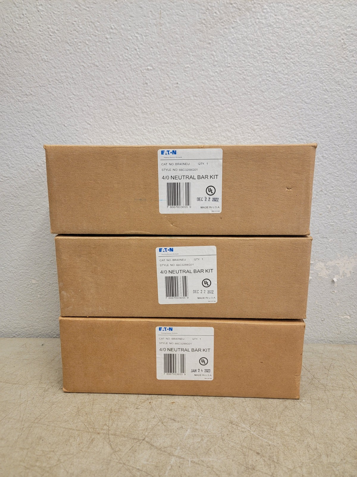 (3) Eaton NSB BR40NEU, 4/0 Neutral bar Kits For Load Centers and Panelboards NEW