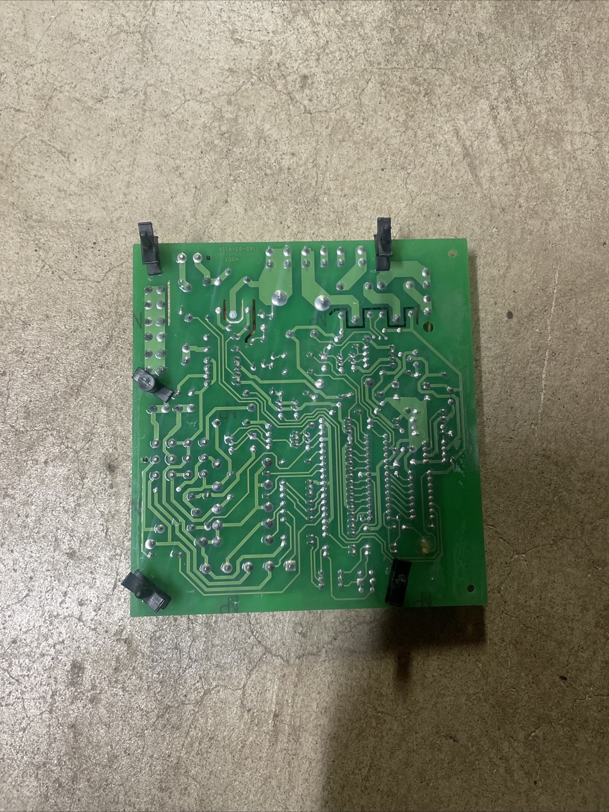 Goodman PCBBF132 OEM Furnace Control Circuit Board 1165-410