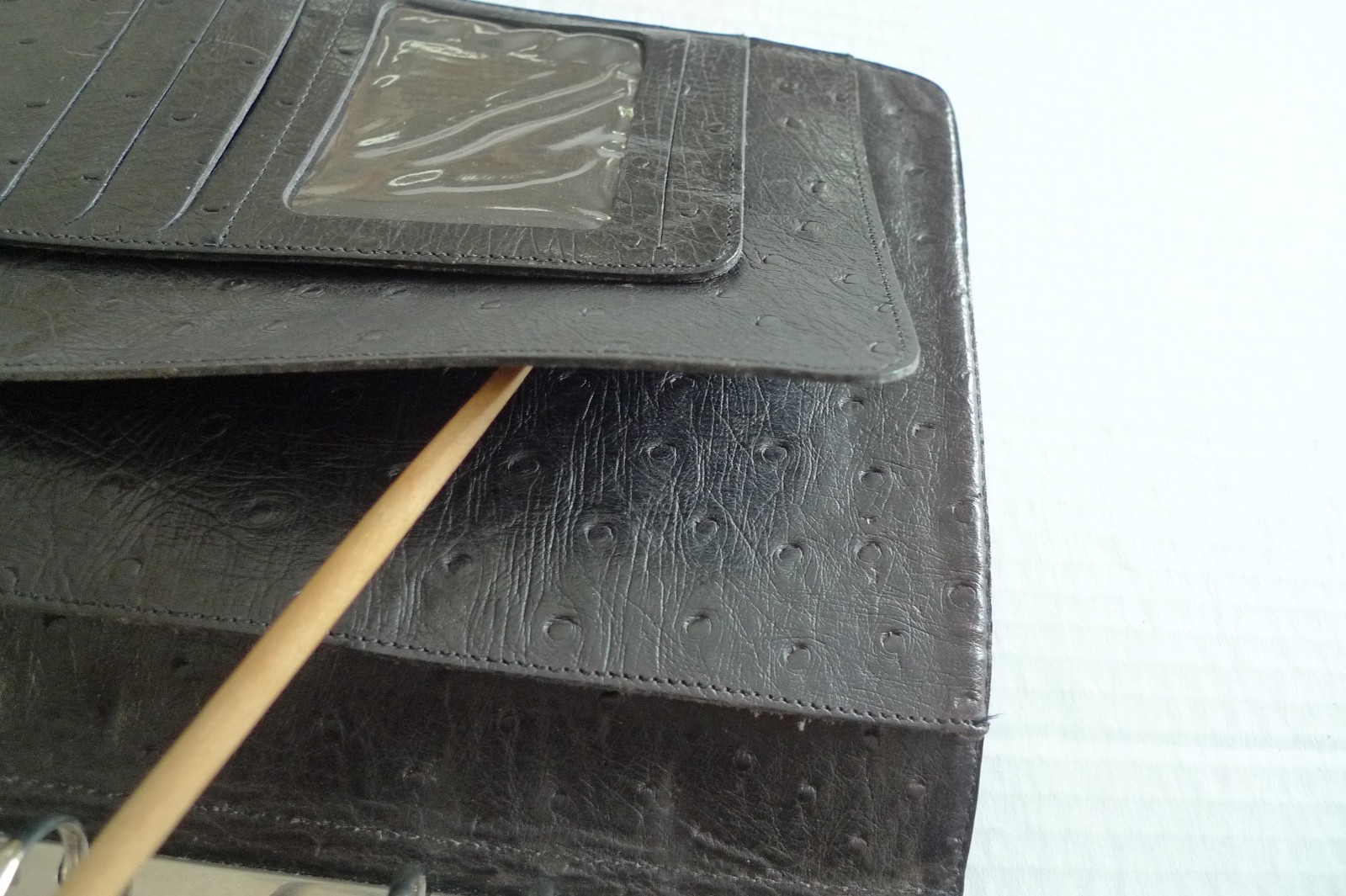 MULBERRY – A5 OSTRICH TEXTURED LEATHER PLANNER & PAPER SHEETS – MADE IN UK