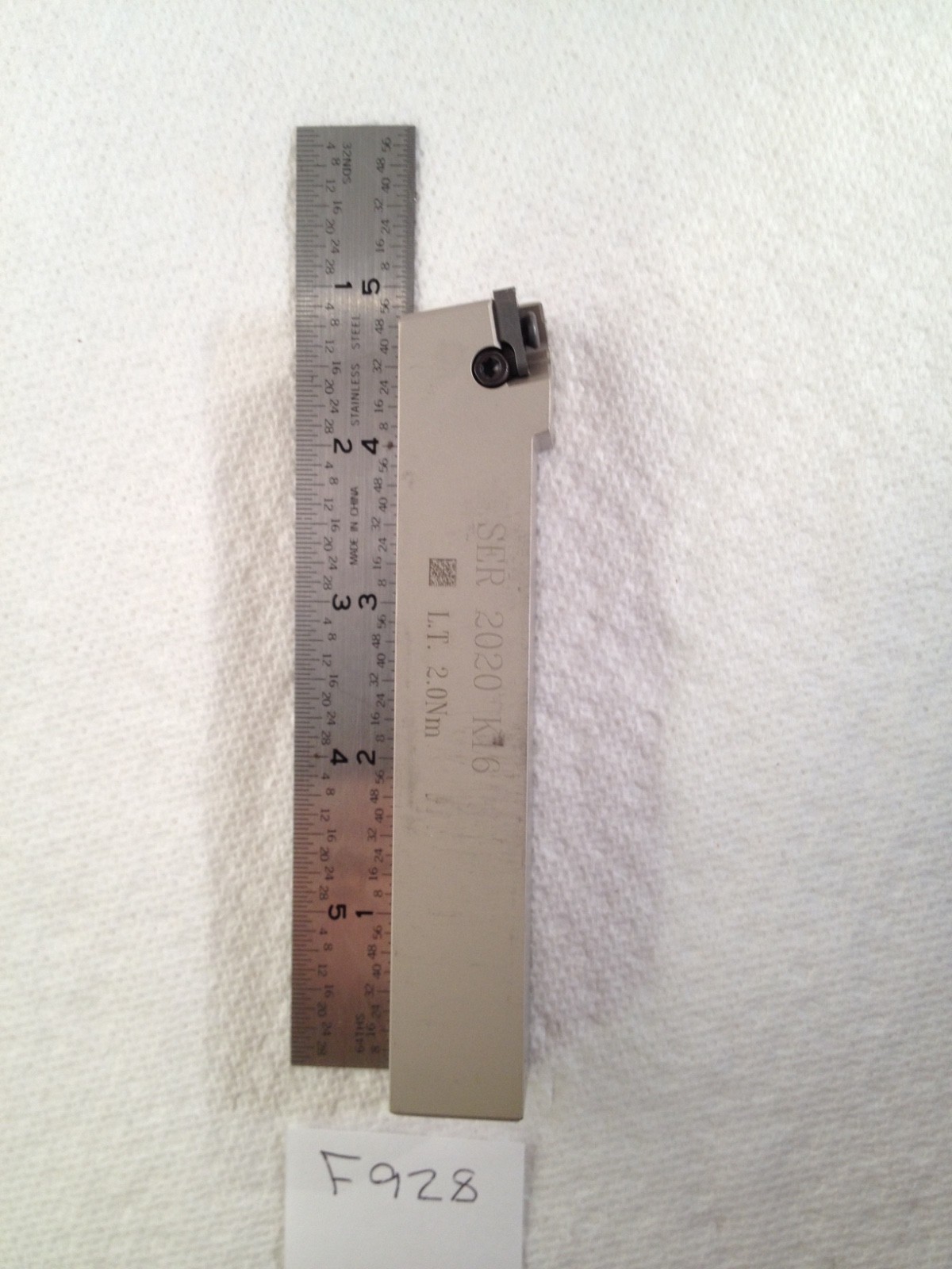 NEW ISCAR 20 MM SH THREADING TOOL HOLDER SER 2020 K16. 3800003. Israel. -f928-