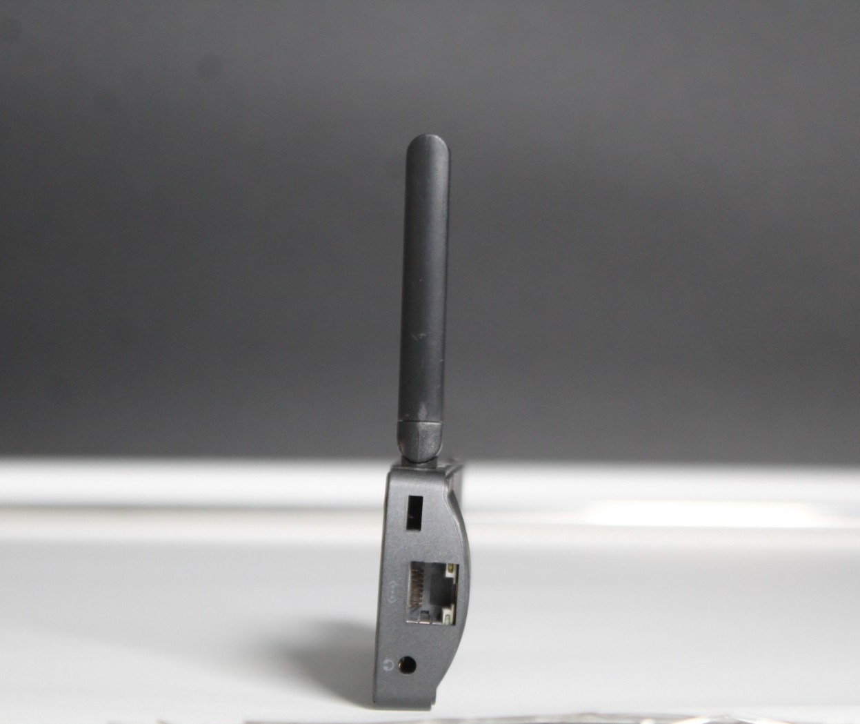 AZULLE A-1063-AAP Access Plus Mini PC Stick
