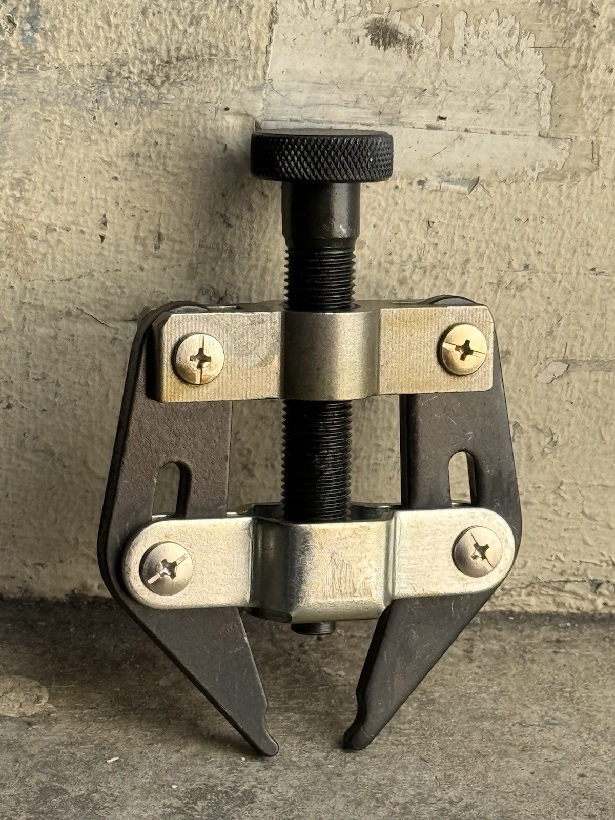 Motorcycle Roller Chain Detacher Holder Breaker & Puller #60 #80 #100 520 530