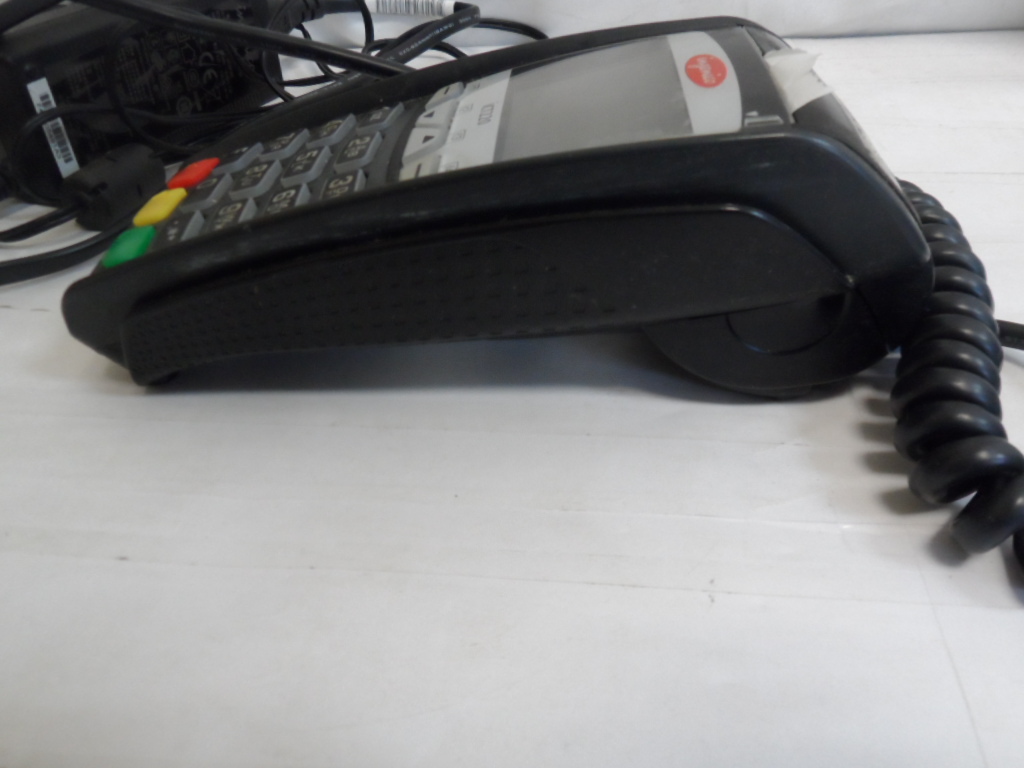 Ingenico ICT220 Credit Card Terminal with Chip Reader **AS IS (8343-1 C1F)