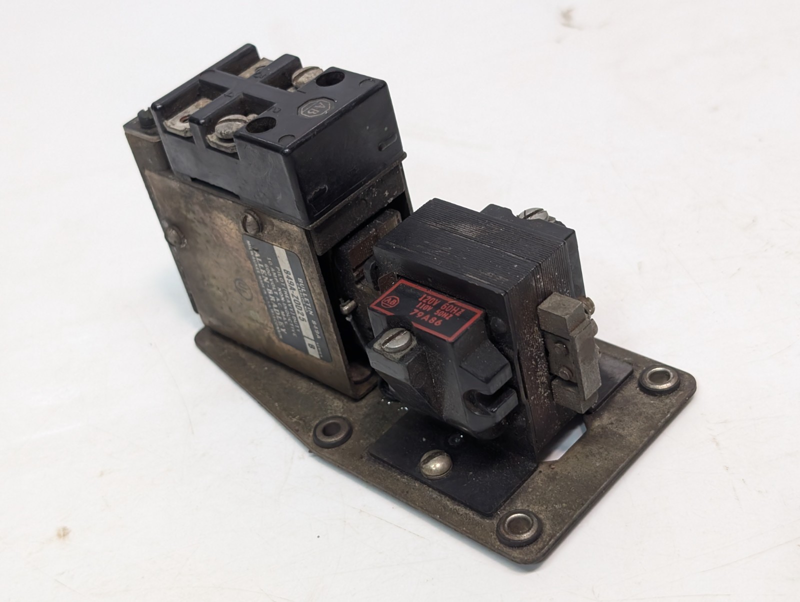 Allen-Bradley 849A-Z0D25 Pilot (Heavy) Duty Timer Relay Assembly with 120V Coil
