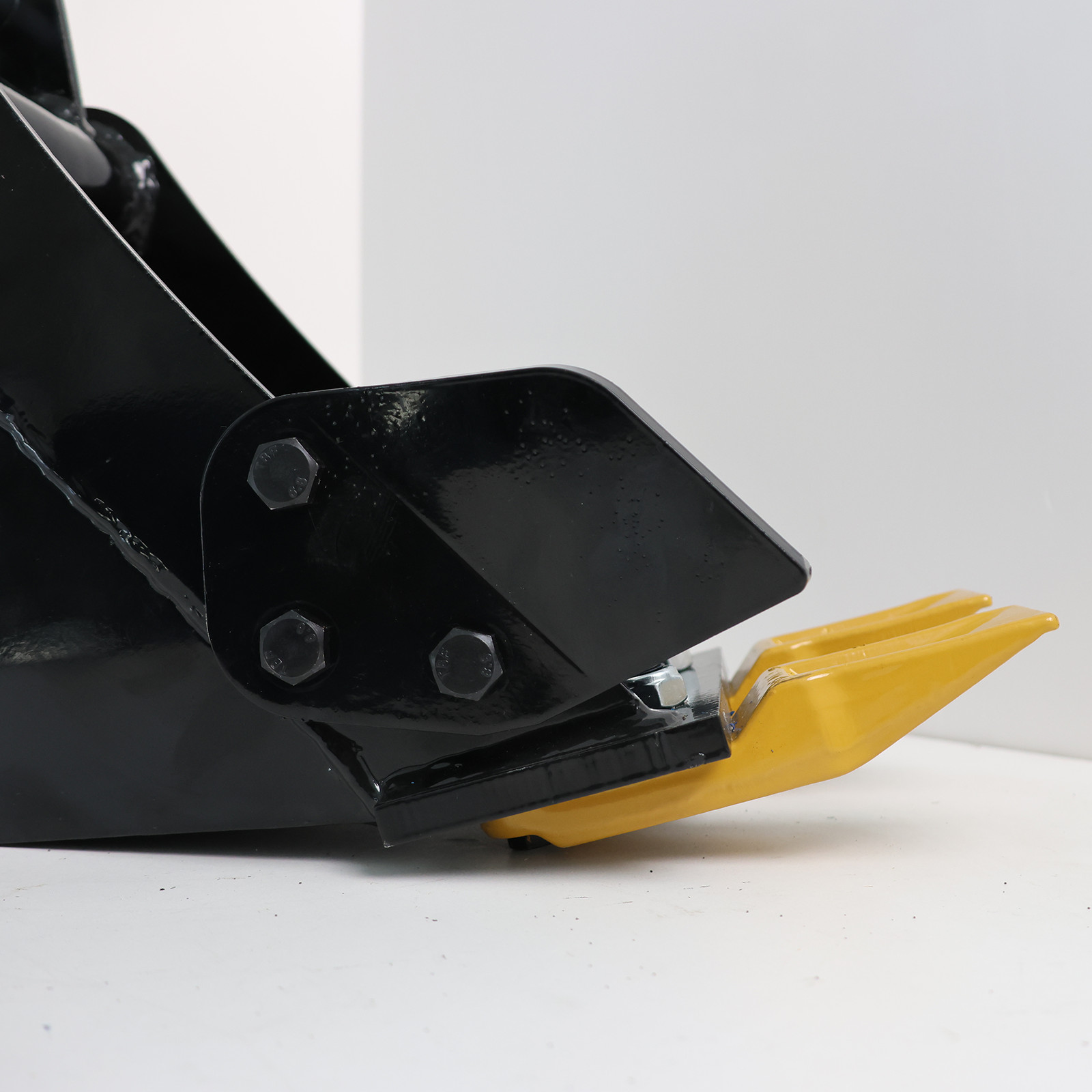 200mm Narrow Digging Bucket Attachment For 0.8-1.8Ton Mini Excavator 25mm Pin