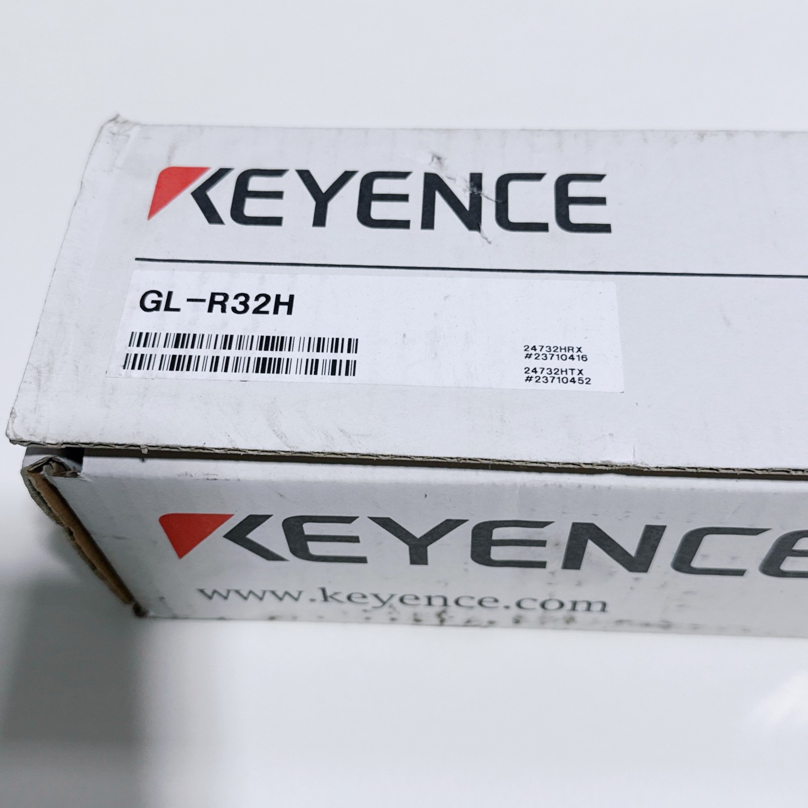 New Sealed GL-R32H Keyence Safety Light Fast Shipping GLR32H