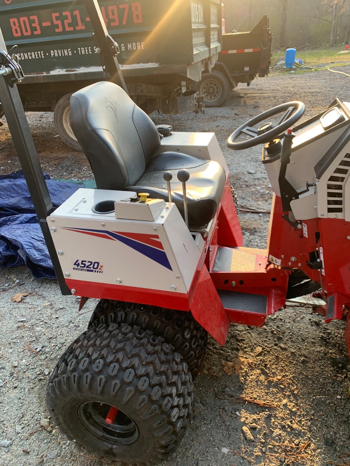 VENTRAC 4520Z 32.5 HP GAS 50 HOURS tractors SLIGHTLY USED 4+ WHEELS TOUGH CUT