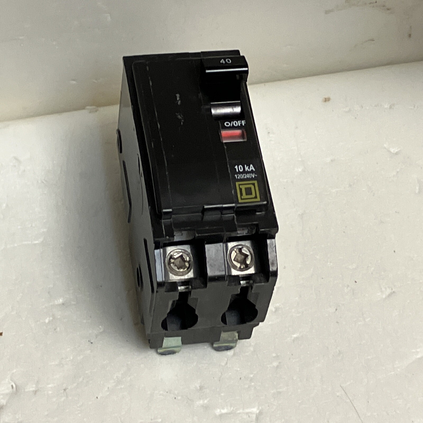 Square D QO240 40 Amp 2 Pole Yellow «D» QO Plug-in Circuit Breaker 120/240 USED