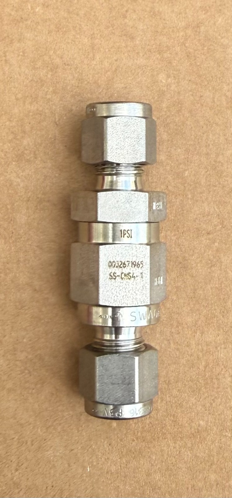 Swagelok 1/4 Stainless Steel Poppet Check Valve SS-CHS4-1 Several Avail New