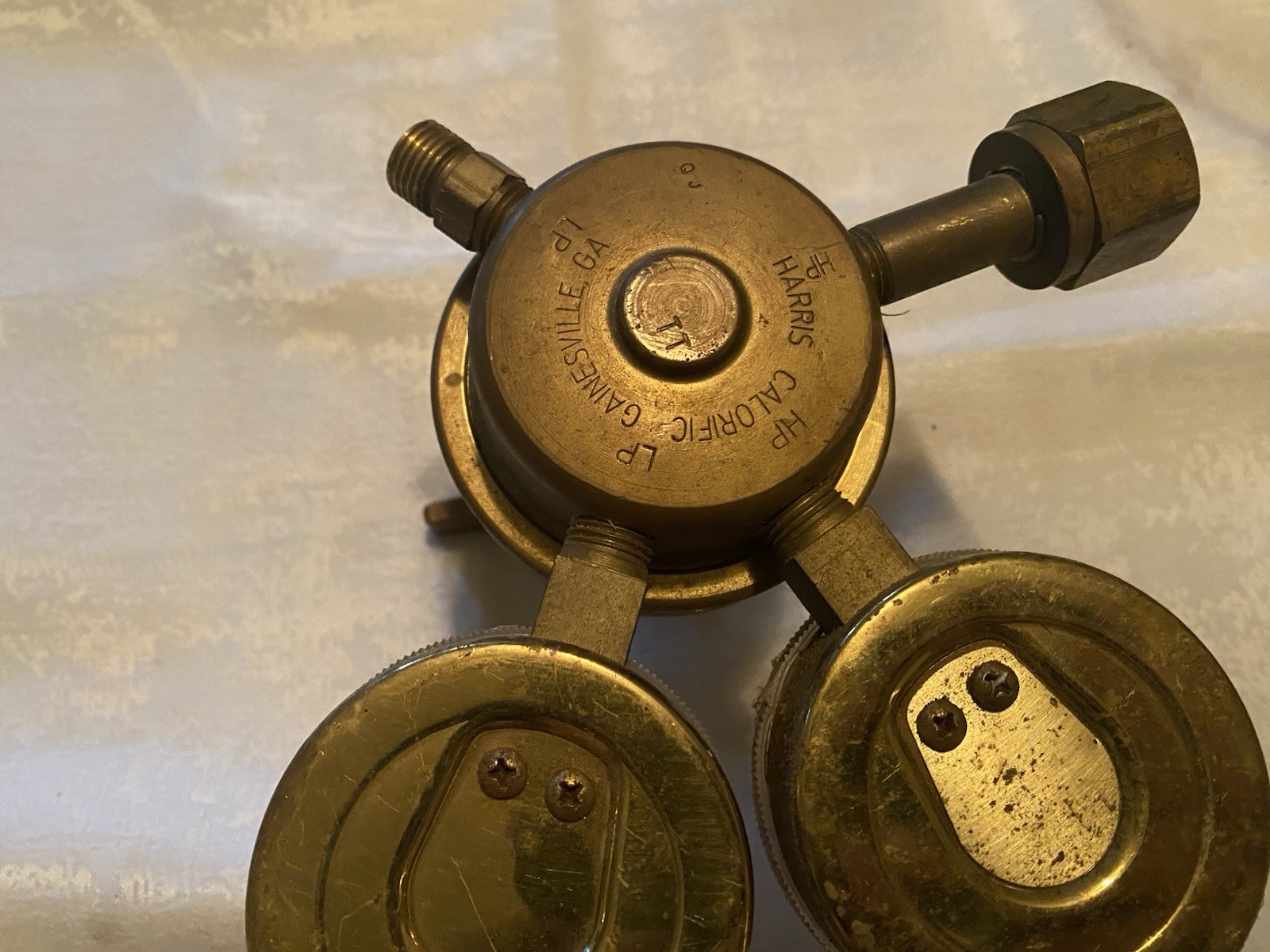 Harris Model 2500 Regulator