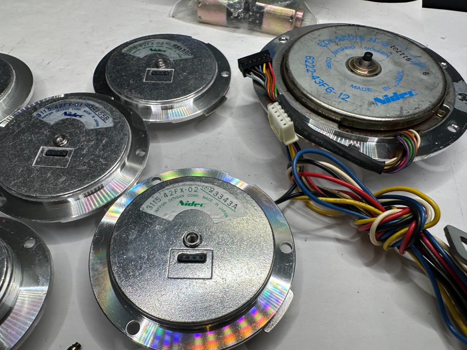 LOT OF 28 VINTAGE ELECTRIC MOTORS, VARIOUS SIZES – HOBBY ROBOTIC PROJECT PCS