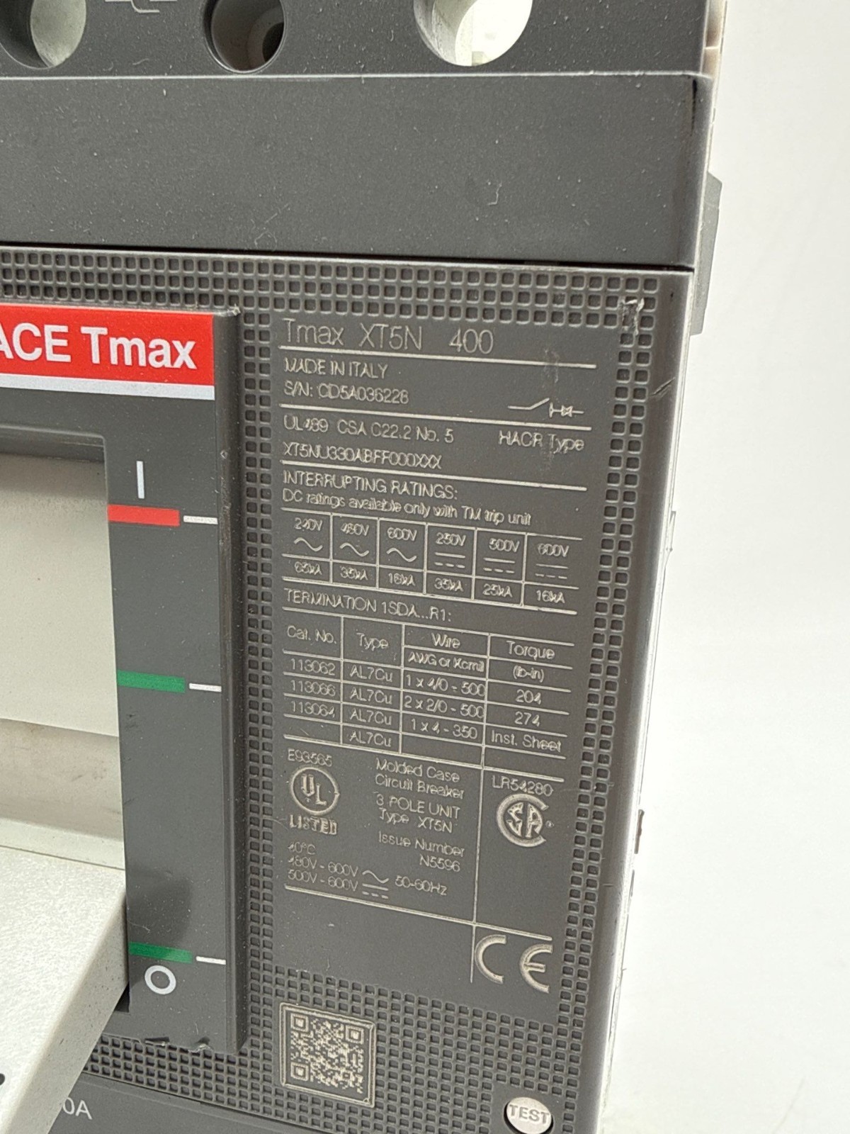 ABB XT5NU330ABFF000XXX Circuit Breaker 300A 3P 600V tmax XT5N 400 300 Amp 3 Pole