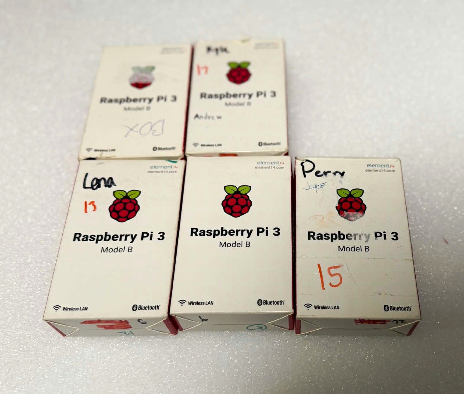 Raspberry Pi 3 Model B v1.2 Dev Board 1GB RAM WiFi Bluetooth