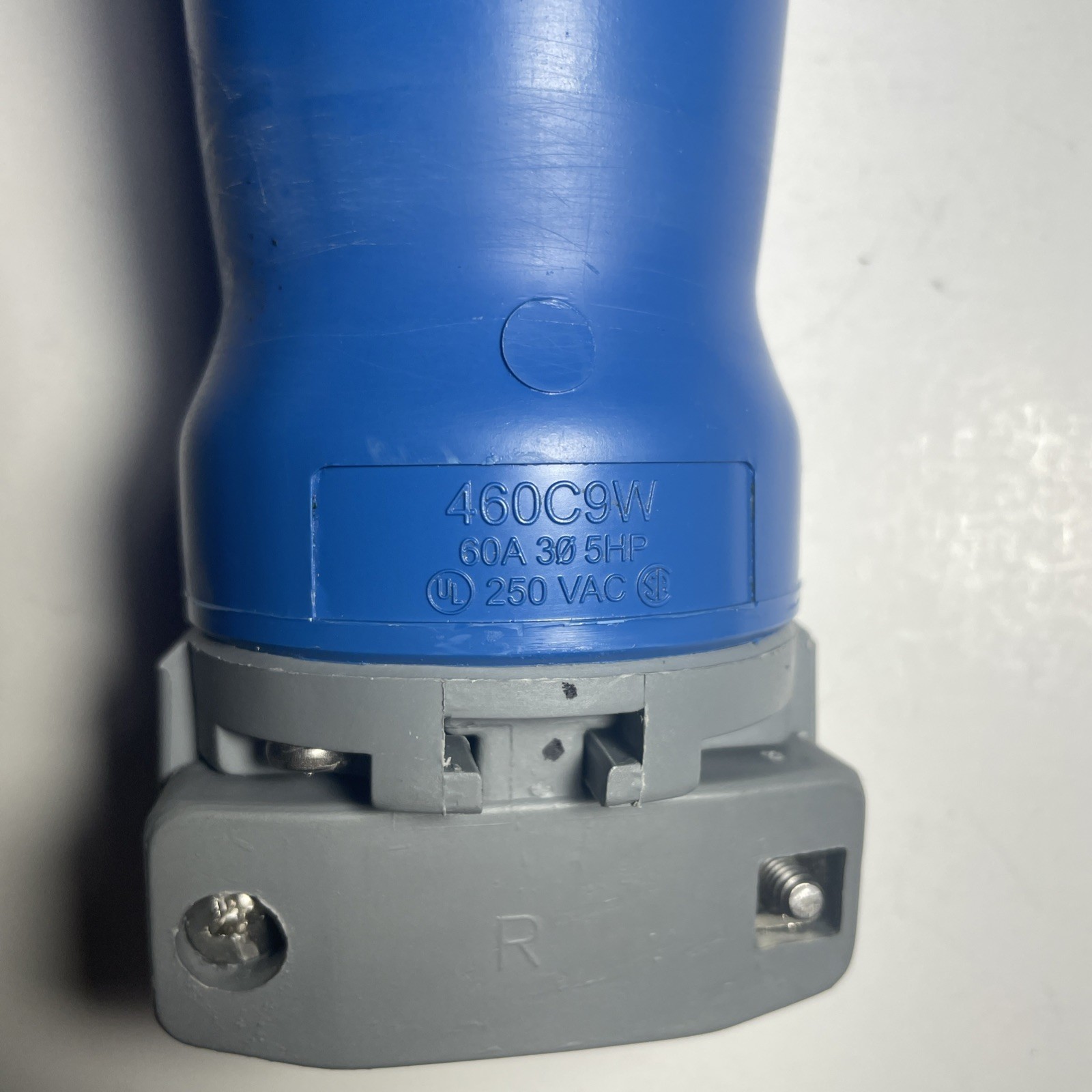 Hubbell HBL460C9W 60A, 250VAC, 3PH, 4W Used