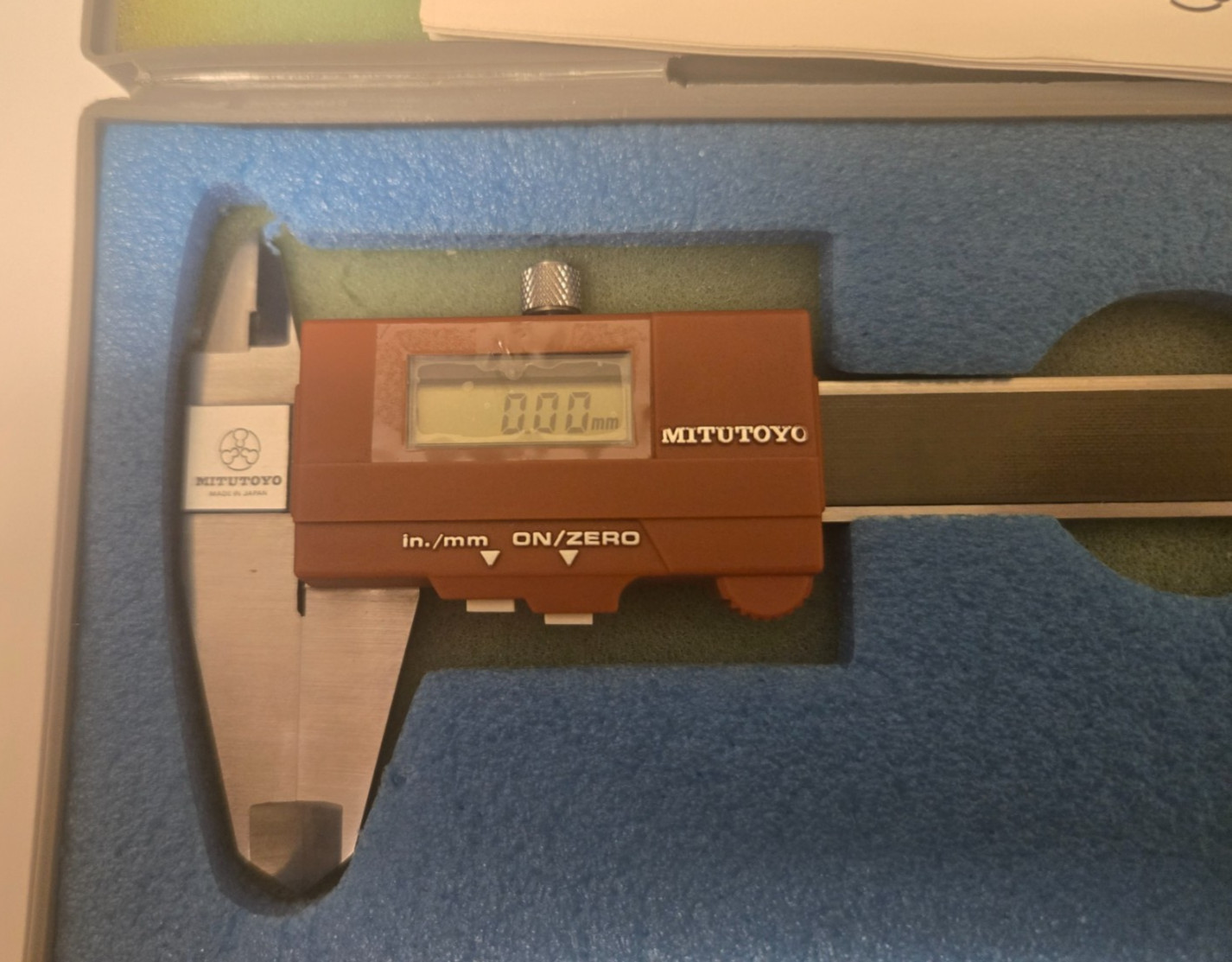 Mitutoyo Digimatic Caliper 500-115 6”