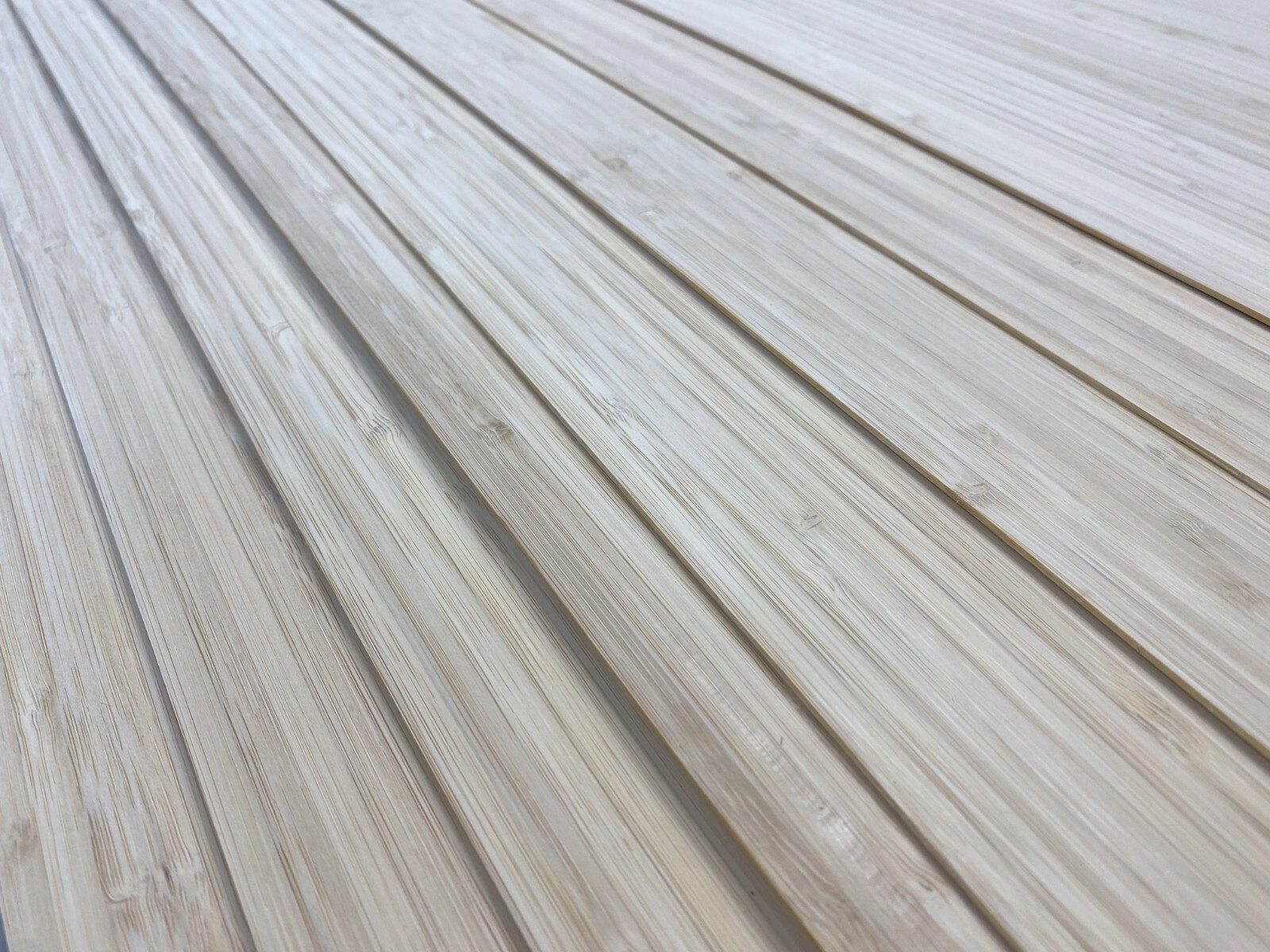 Bamboo veneer for longboard making, carbonized ( 10.75″ x 46″ x 1/16″) 50 sheets